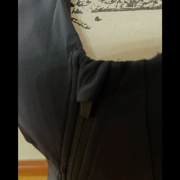 KINFLYTE Unity Zip Top Max Support! Currently SOLD OUT online! Sells for $150 - Picture 7 of 14